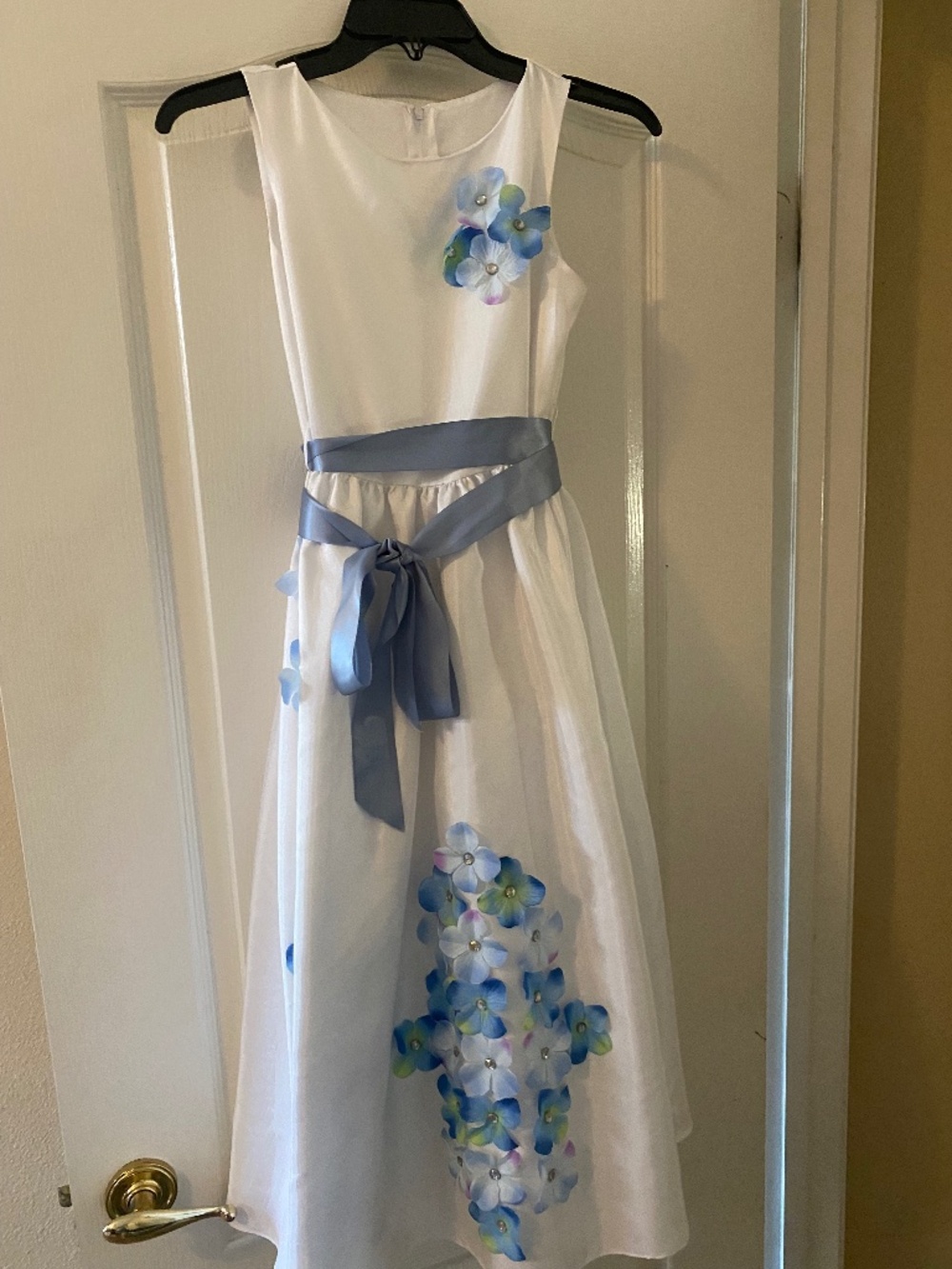 Kids Dream White & Blue Floral Flower Girl Dress w/ Satin Sash
